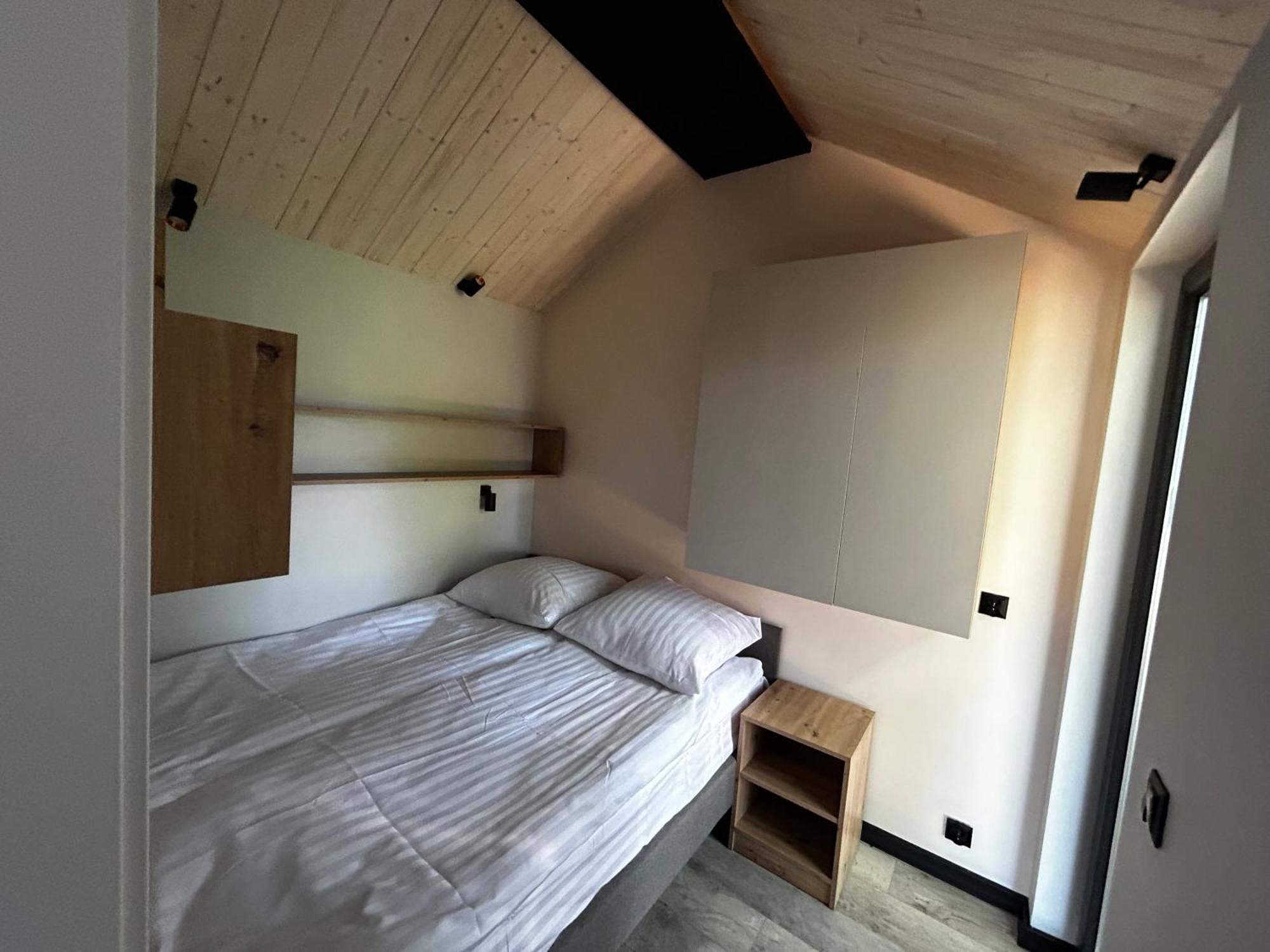 Hotel Marina Gorklo - Zurawi Kat Extérieur photo